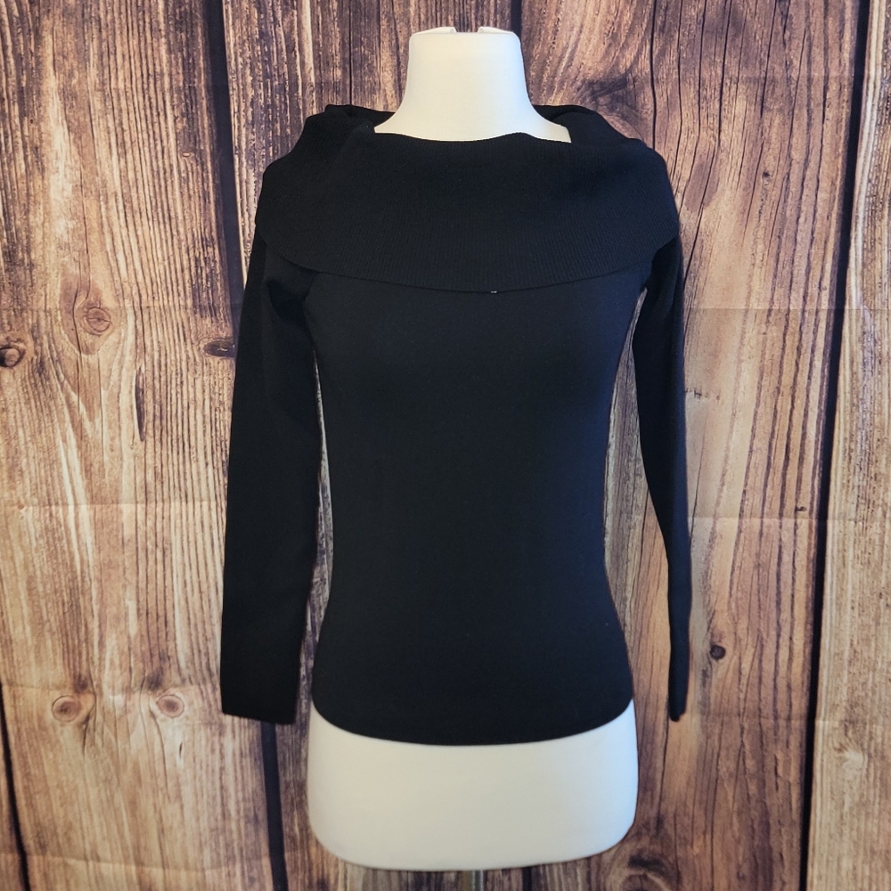 NWT Ann Taylor Sweater Size S Black